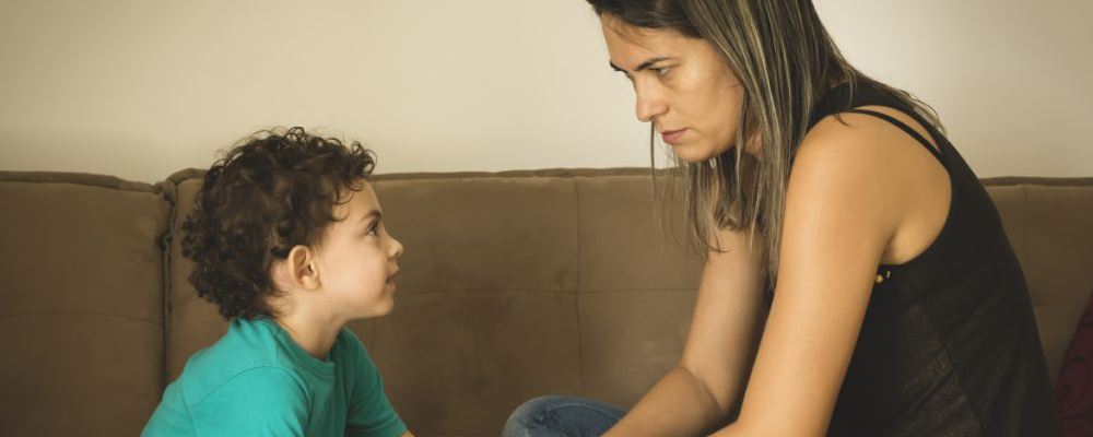 孩子老是顶嘴怎么办 孩子老是顶嘴父母的正确做法 孩子老师顶嘴的正确做法